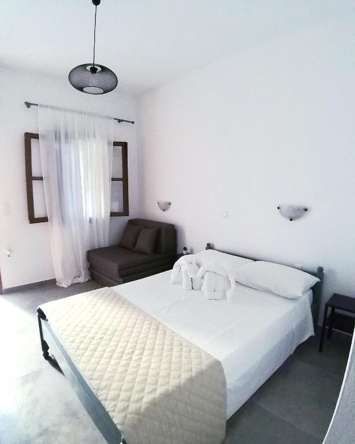Mavrikou Helen Apartments Skyros Exterior foto