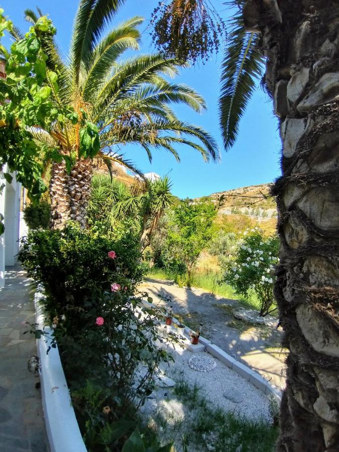 Mavrikou Helen Apartments Skyros Exterior foto