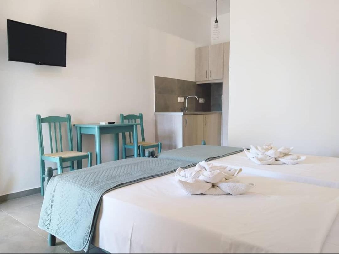 Mavrikou Helen Apartments Skyros Exterior foto